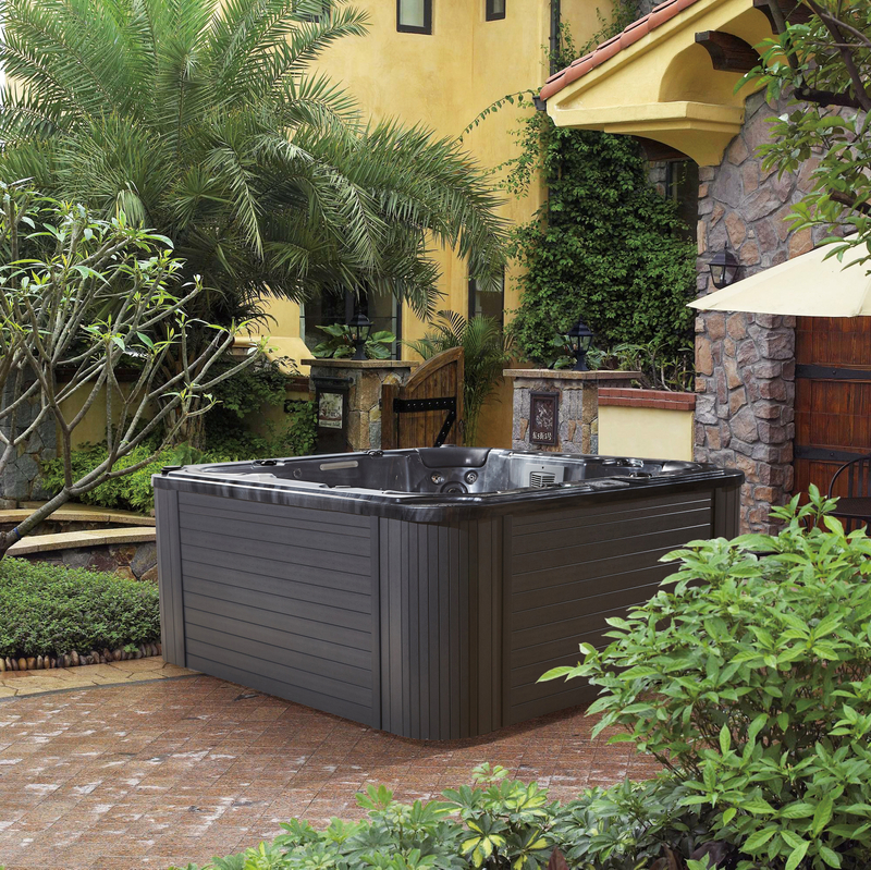BG-8812 Hot Sale BIGEER Outdoor Hot Tub Spa with Sexy Massage Bathtub 